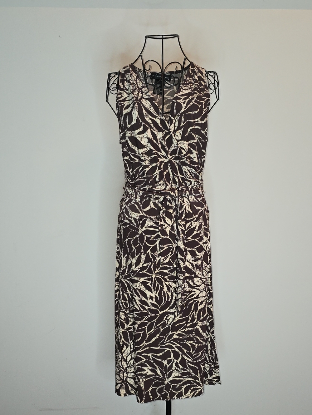 Jones New York Brown and Cream Leaf-Print Wrap Midi Dress